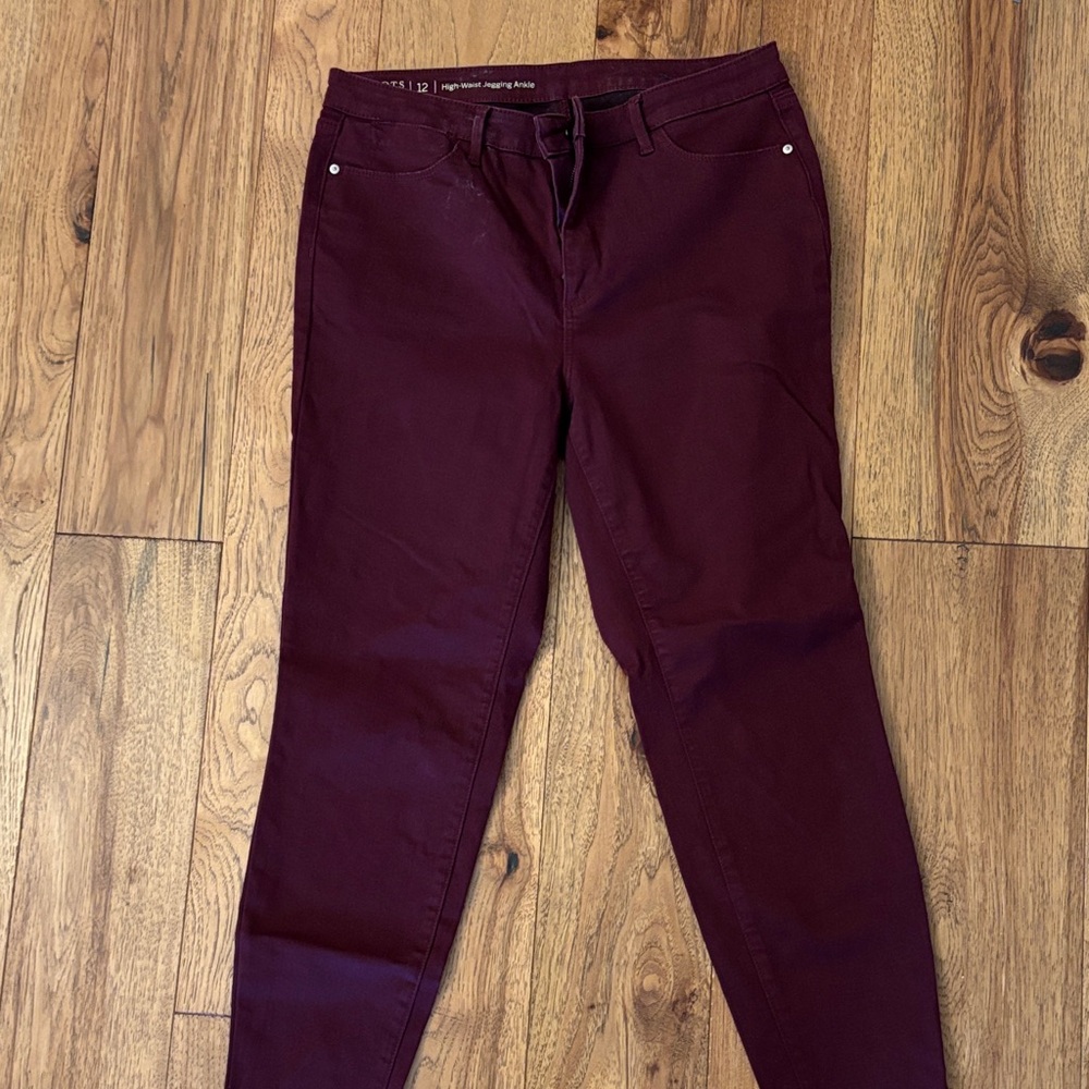 Talbots High-Waist Jegging Ankle Pants in Burgundy